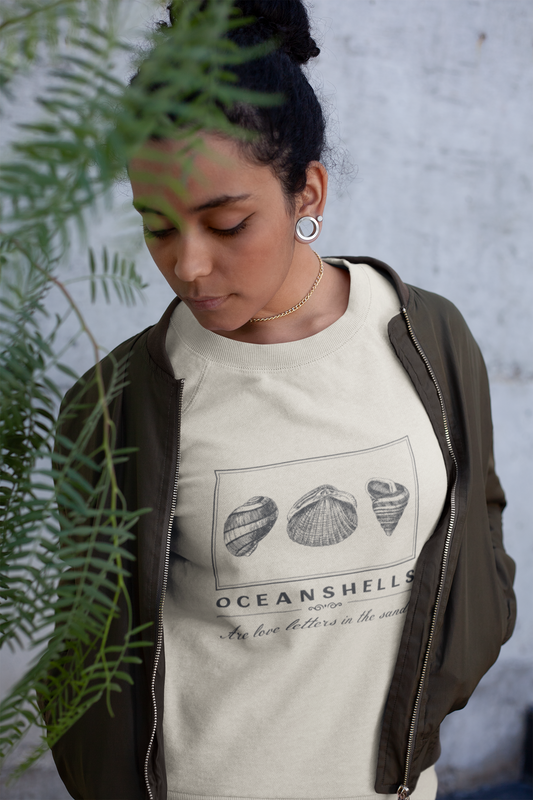 Oceanshells Unisex Heavy Blend Crewneck Sweatshirt Design Print